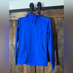 Nike Therma-Fit Fleece in Blue and Neon Yellow